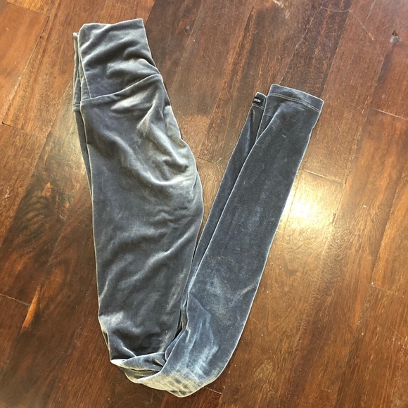 Members Only gray velvet leggings - Picture 2 of 2